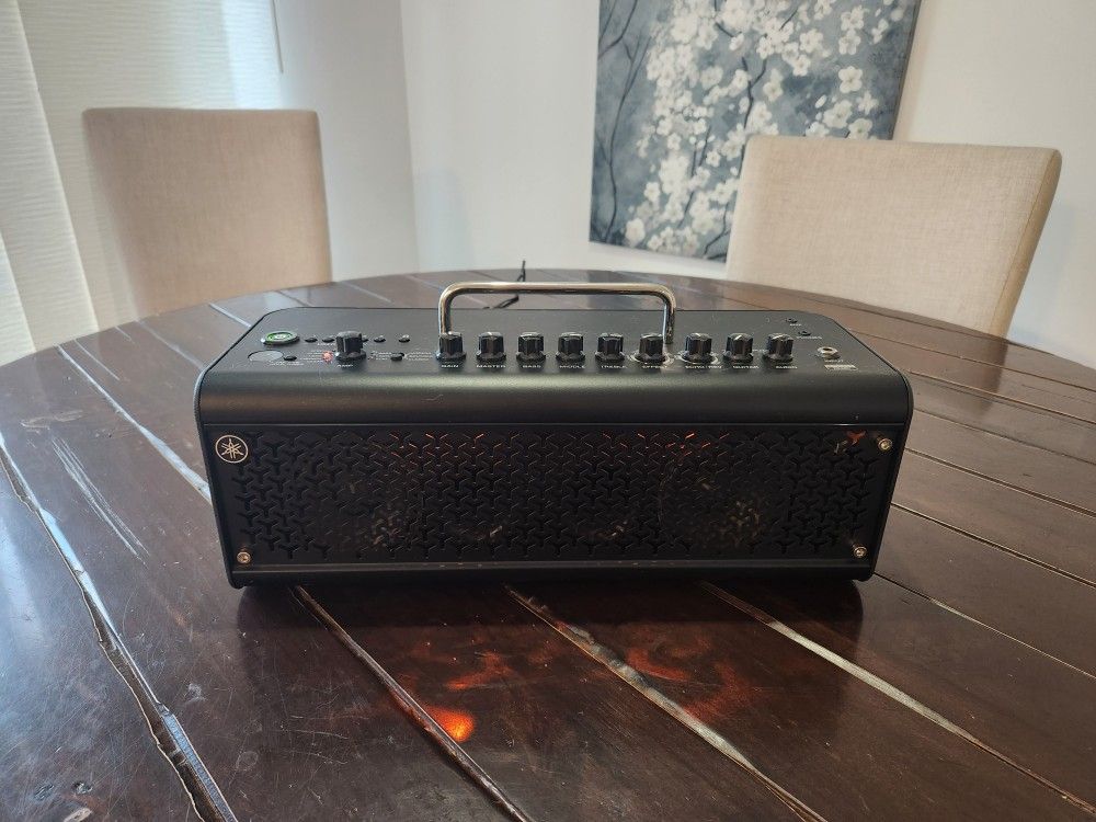 Yamaha THR30II Wireless 30W 2x3.5 Guitar Combo Amp Black