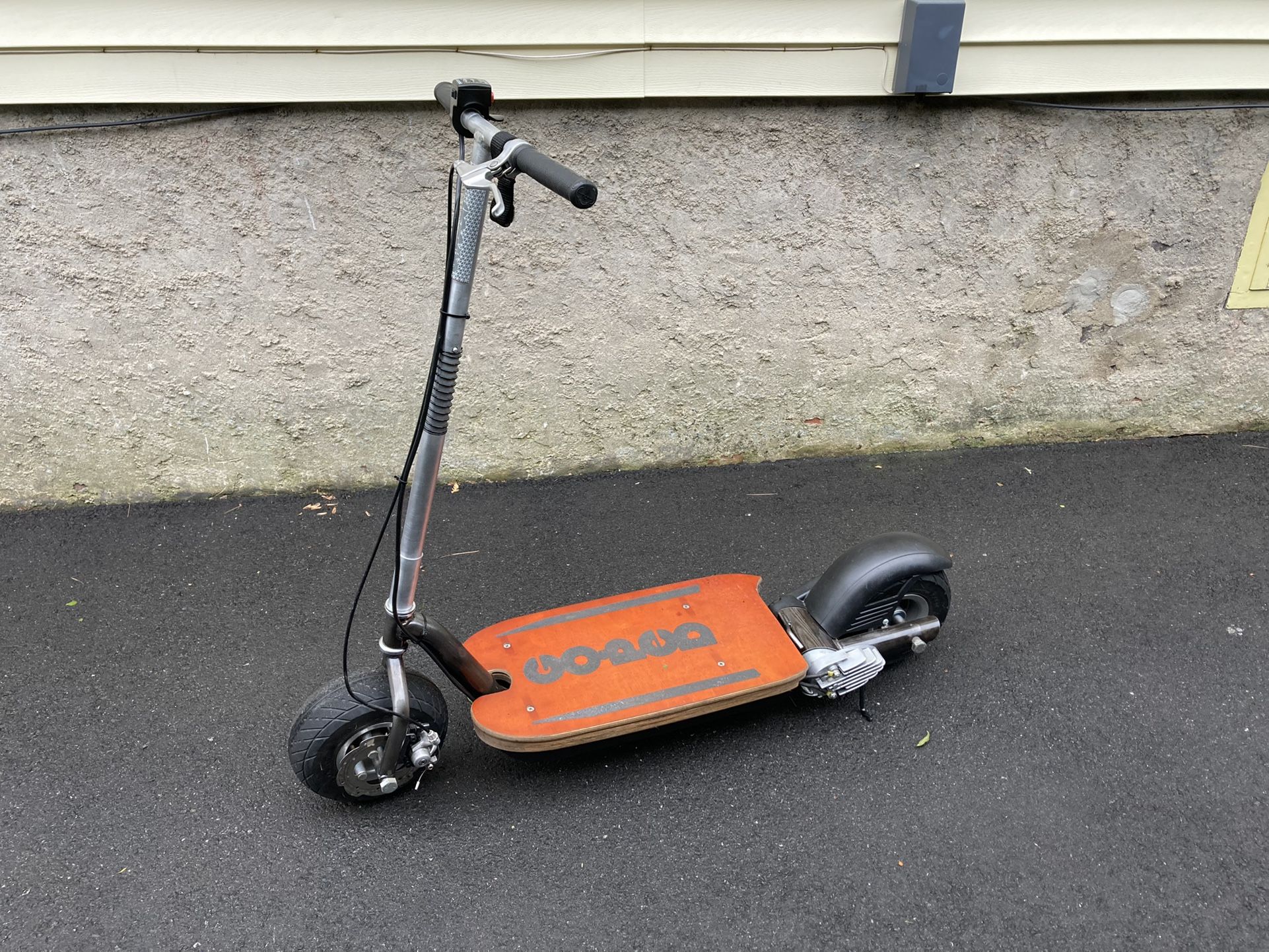 GoPed ESR750, 24v Electric Scooter