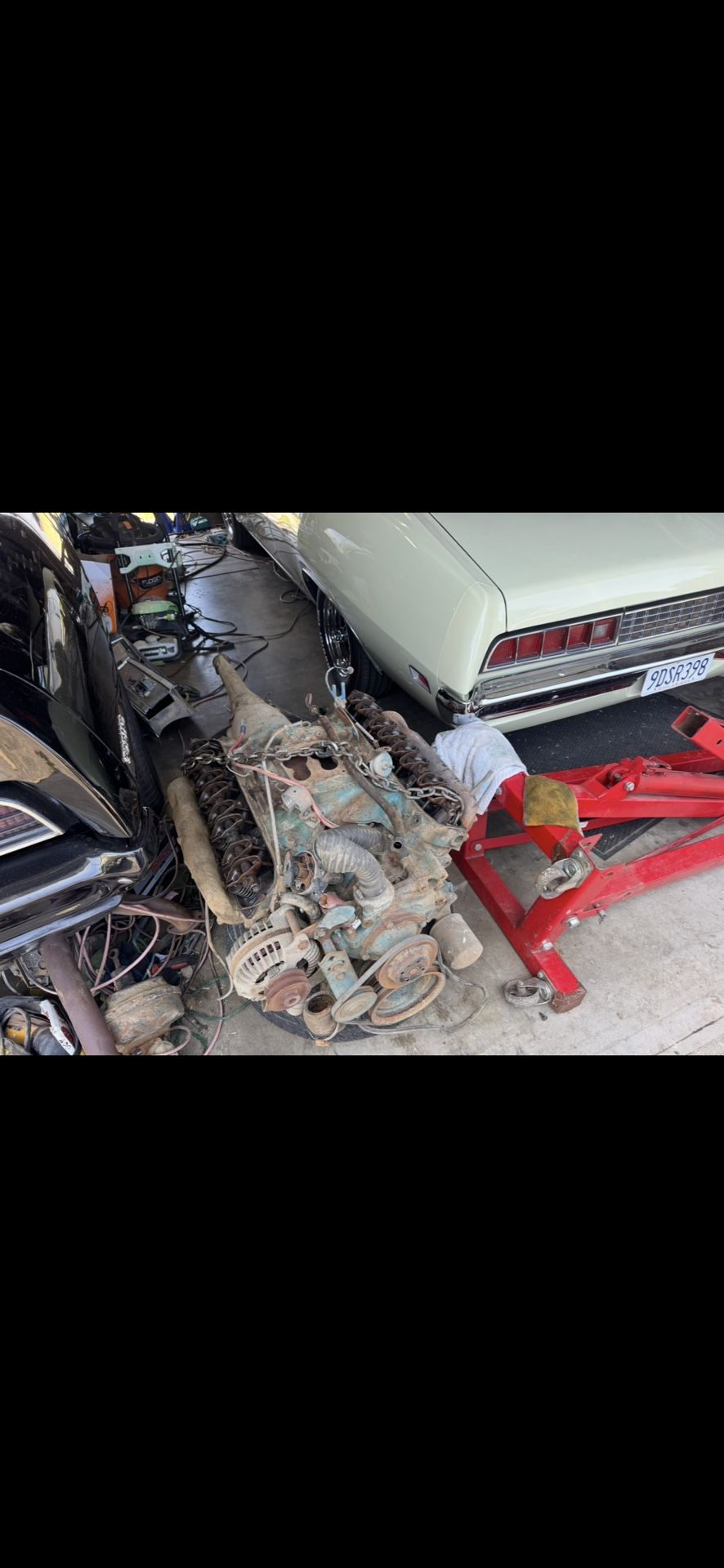 383 With Transmission 650$