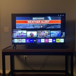 LG 50 inch Class 4K Smart UHD TV w/Al ThinQ® (49.5" Diag) and TV stand