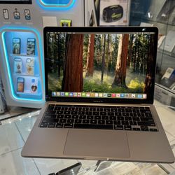 MacBook Pro 13” M1 16GB 256GB 