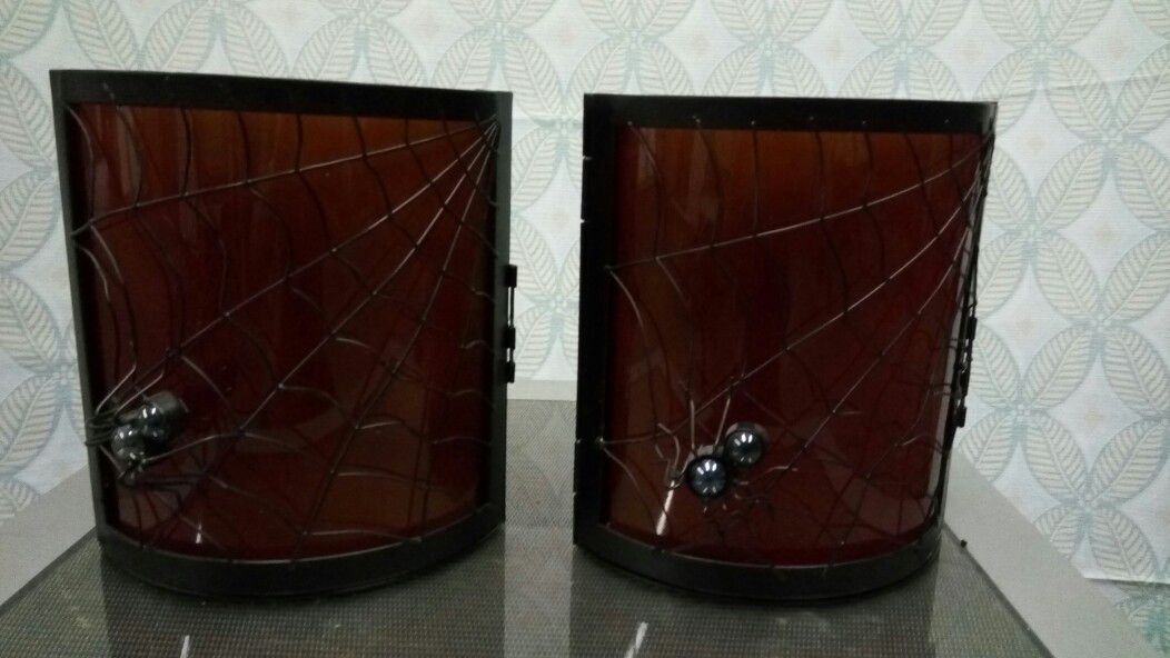 Spider candle holders