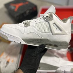 Jordan 4 Blanco Y Oreo  Size 10 Men – Nuevas con caja