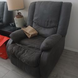  2 Gray Love Seats For Free