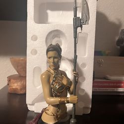 Princess Leia Bust Statue 