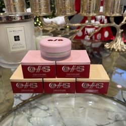 27 Each ! ONE/SIZE by Patrick Starrr  Ultimate Blurring Setting Powder💕