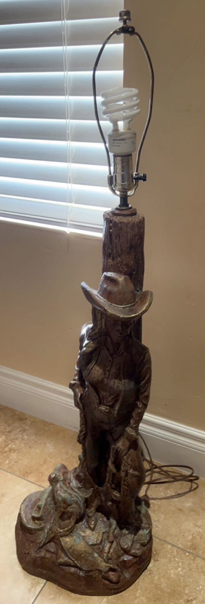 Vintage Table Lamp