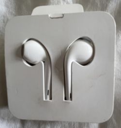 iPhone Earphones NEW