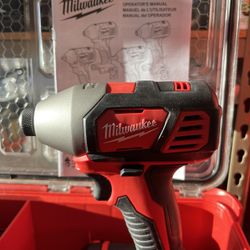 Milwaukee M18 1/4" Hex Impact Driver