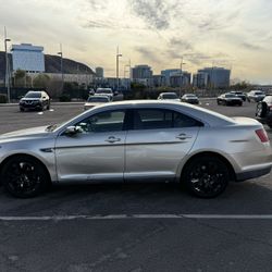2010 Ford Taurus SEL for sale