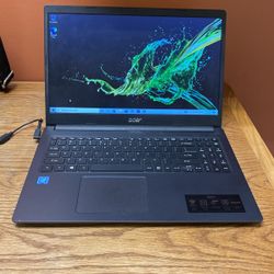 Acer Aspire Laptop Excellent Condition
