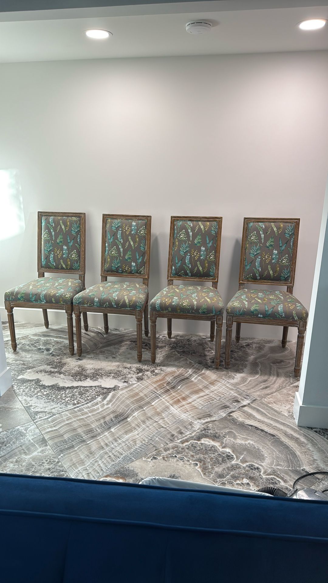 Dining chairs - 4