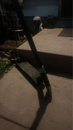 Madd gear scooter $70
