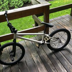 Bmx Bike 100 Or Best Offer