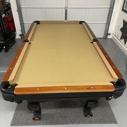 Pool-table for sale