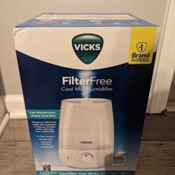 Vicks Filter Free Cool Mist Humidifier (Like New)