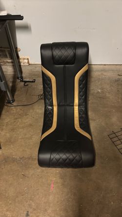 Foldable gaming chair