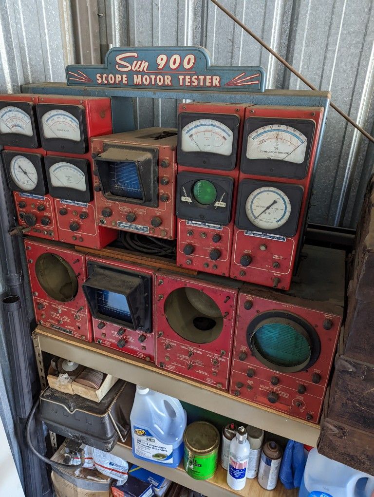 Sun 900 Scope Motor Tester Ocilliscope Engine Testing Vintage