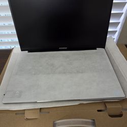 New 15" Laptop 512GB
