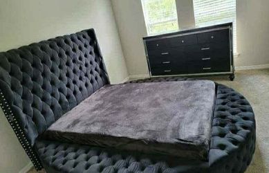 King tufted bed with dresser