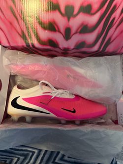 Nike phantom