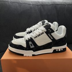 Louis Vuitton Trainer 