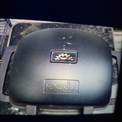 TABLE TOP PROPANE GRILL WITH TANK