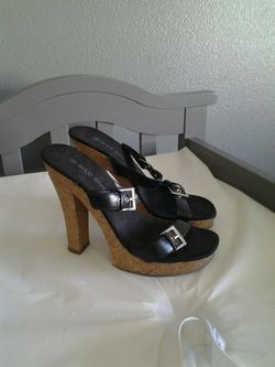Brand new black heels size 6