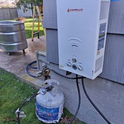 Camplux Water Heater