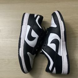 Nike Panda Dunks size 8 womans