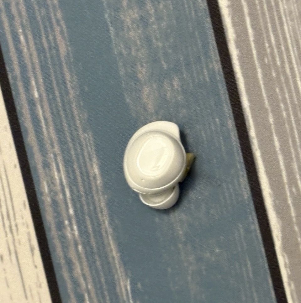 Samsung Galaxy Buds FE Bluetooth Replacement Right Earbuds ( White)