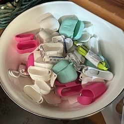 Airpod pro and airpod case