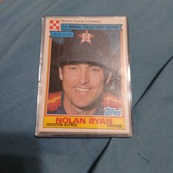 Nolan Ryan Topps Card
