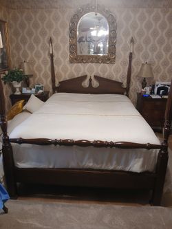Queen size bed