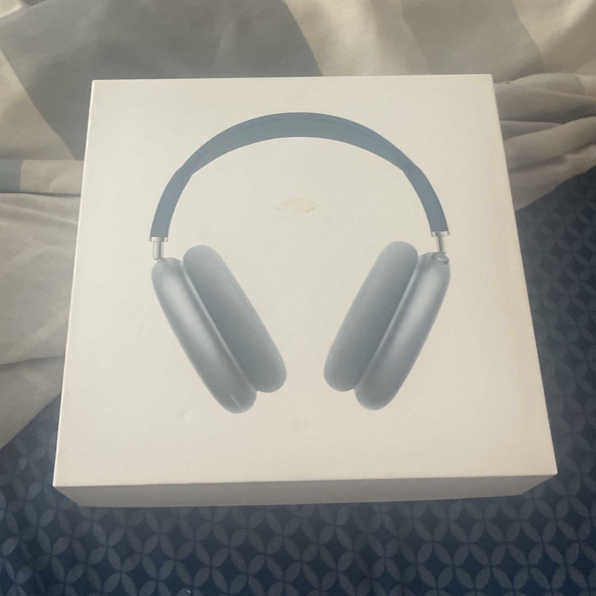 Blue Air Pod Max