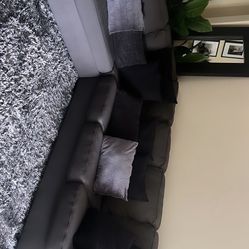 GREY SECTIONAL  (LIVING SPACES)