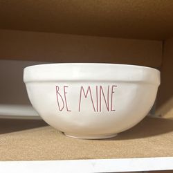 Rae Dunn Mixing Bowl
