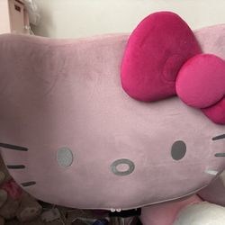 Hello Kitty Vanity Chair