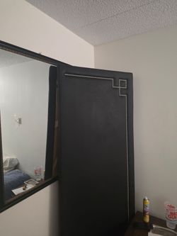 Black head board