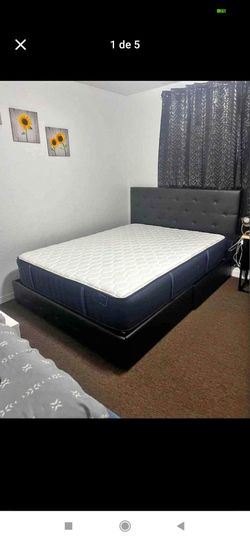 Mattress Queen New in their plastic