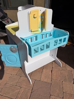 Baby center toy