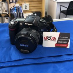 Nikon D80 10.2MP DX Camera Kit 50mm Nikkor AF S 50mm F/1.8 G Pre Owned 