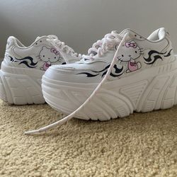 Bershka White Hello Kitty Platform Sneakers Women’s Shoe Size 5