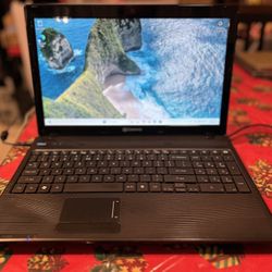 Gateway NV51 15.6” Notebook Laptop Windows 11 Home