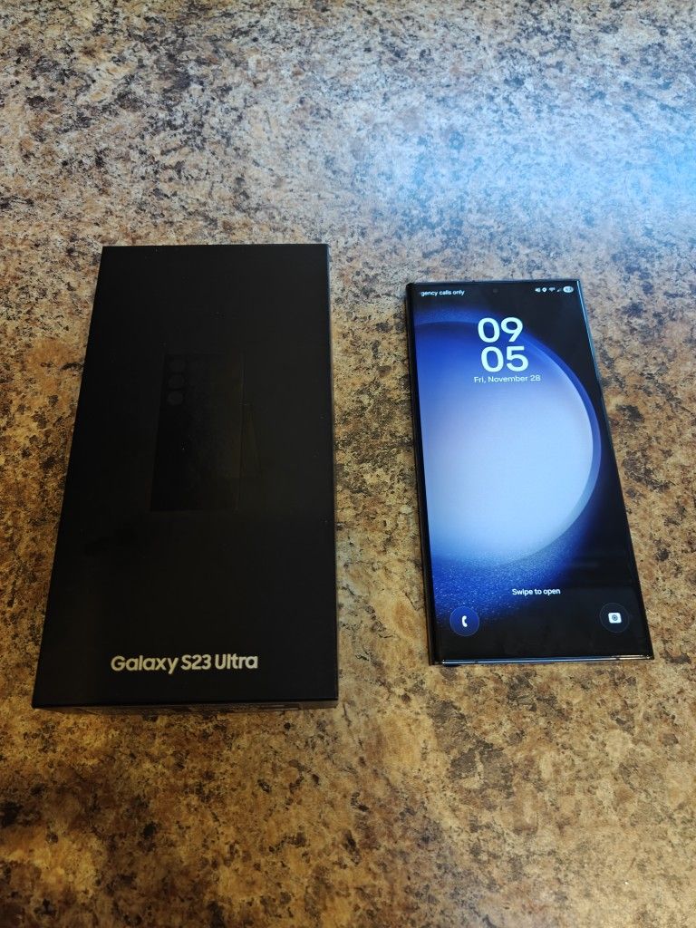  Samsung Galaxy S23 Ultra - 256GB - Unlocked