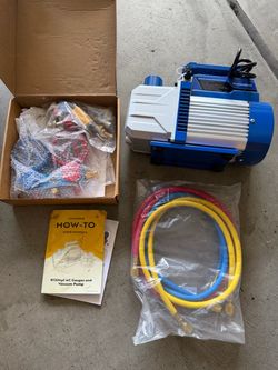 VIVOHOME 1/4 HP 3.5CFM 1 Stage AC Vacuum Pump and Manifold Gauge Set (no pump oil)  Only Meet up parking area  2790 Cabot Dr Ste 160 Corona, CA  92883