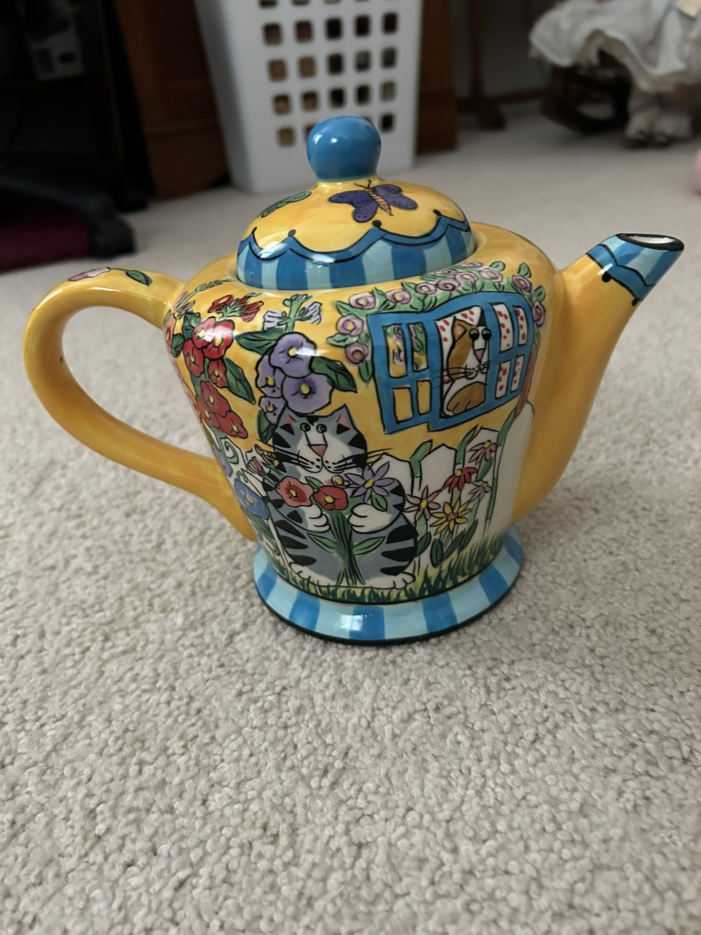 Teapot