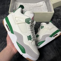 Jordan 4 Pine Green