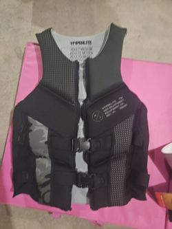 Unused Hyperlite Lifejacket -3