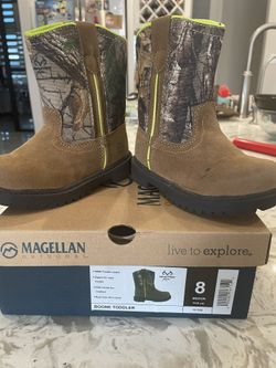 Size 8 Toddler Magellan boot